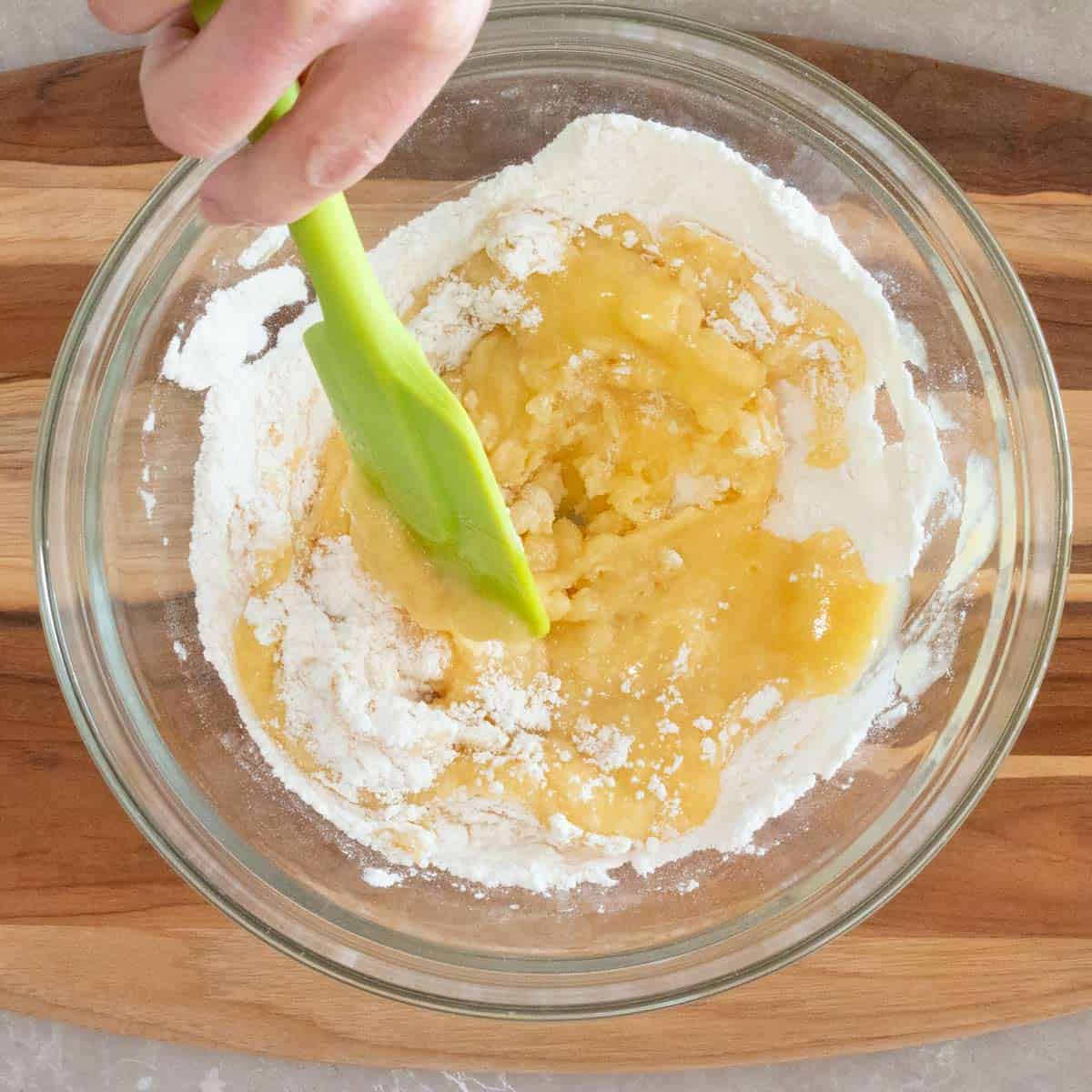 How to make Sour cherry and Pistachio Slices step one: Mix Flour, butter and sugar
