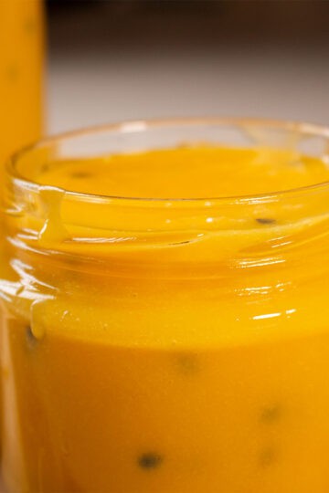 passionfruit curd