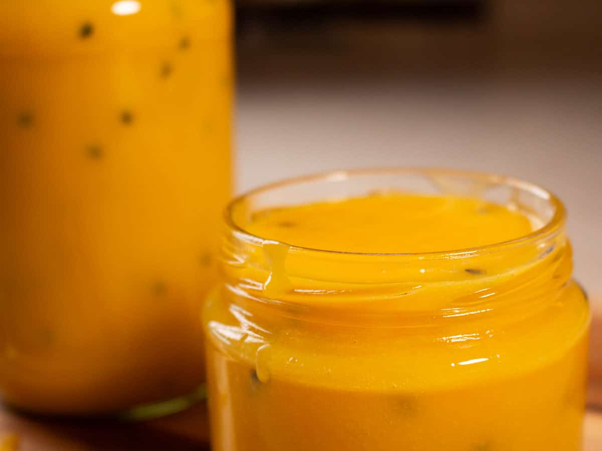 passionfruit curd